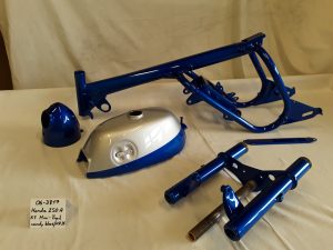 Honda Z50A K1 (Monkey) Mini-Trail in candy blue / NH-35M RH-Lacke Lackiererei Motorradlackierung