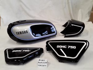 Yamaha XS750 in Yamaha black 33/YB und crystal silver 20/CSL RH-Lacke Lackiererei Motorradlackierung