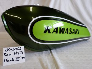 Kawasaki H1D Mach III '74 RH-Lacke Lackiererei Motorradlackierung 06-3069