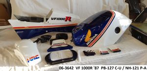 Honda VF1000R Bj.1987 in PB-127 C-U / NH-121 P-A RH-Lacke Lackiererei Motorradlackierung 06-3642