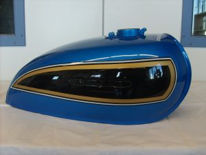 Honda CB500 K2 PB-3 C-C candy saphire blue RH-Lacke Lackiererei Motorradlackierung