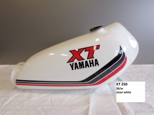 Yamaha XT 250 in 36/W clean white RH-Lacke Lackiererei Motorradlackierung